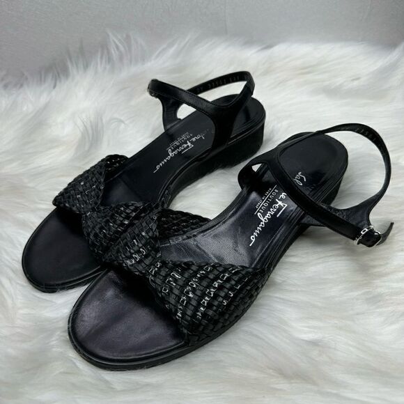 Salvatore Ferragamo Vintage Woven Block Heel Strappy Sandal 8.5 - Picture 1 of 9